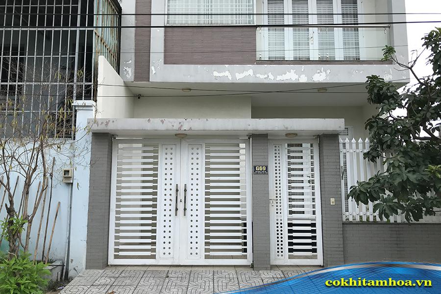 Các mẫu cửa cổng sắt rất được ưa chuộng vì giá thành phải chăng