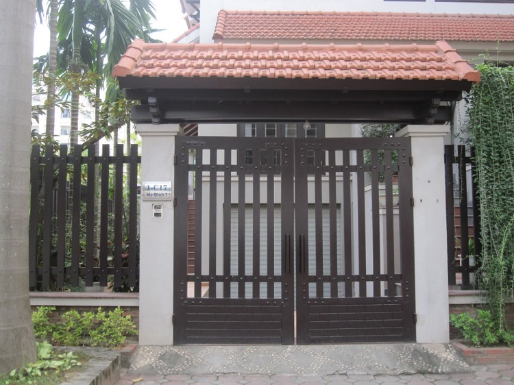 Mẫu cổng sắt hộp đơn giản, chắc chắn