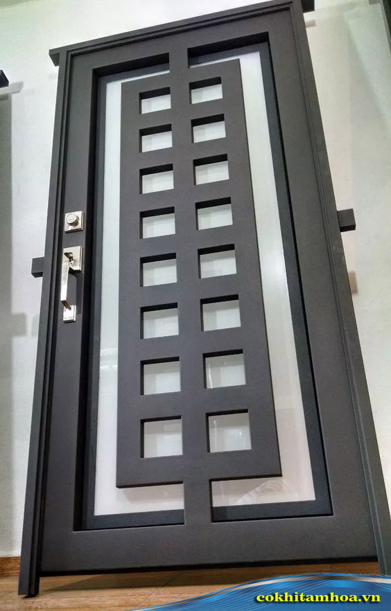 Cửa cổng sắt 1 cánh kết hợp kính cường lực
