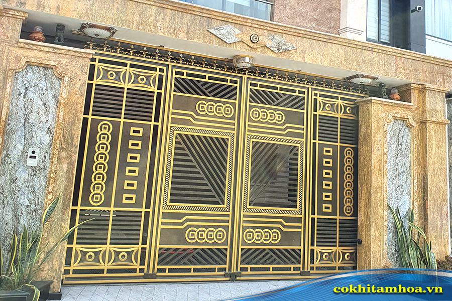 Mẫu cổng sắt hộp nghệ thuật 06