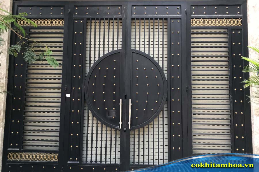 Mẫu cổng sắt hộp nghệ thuật 087