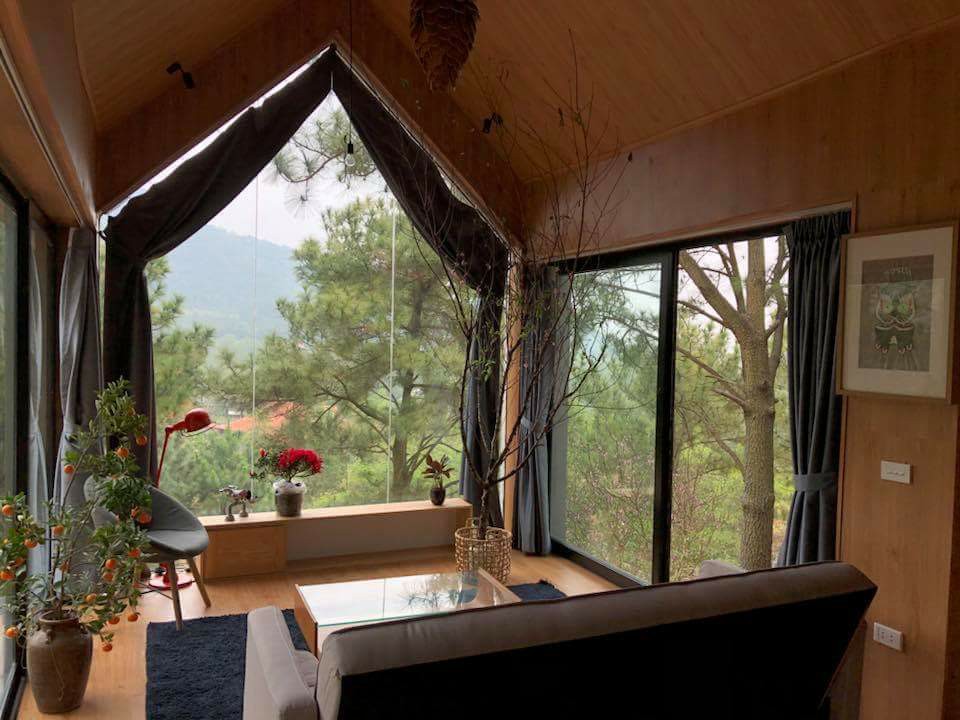 Hình 6: Hình ảnh nhà Quả Thông của Homestay Nhà Bên Rừng