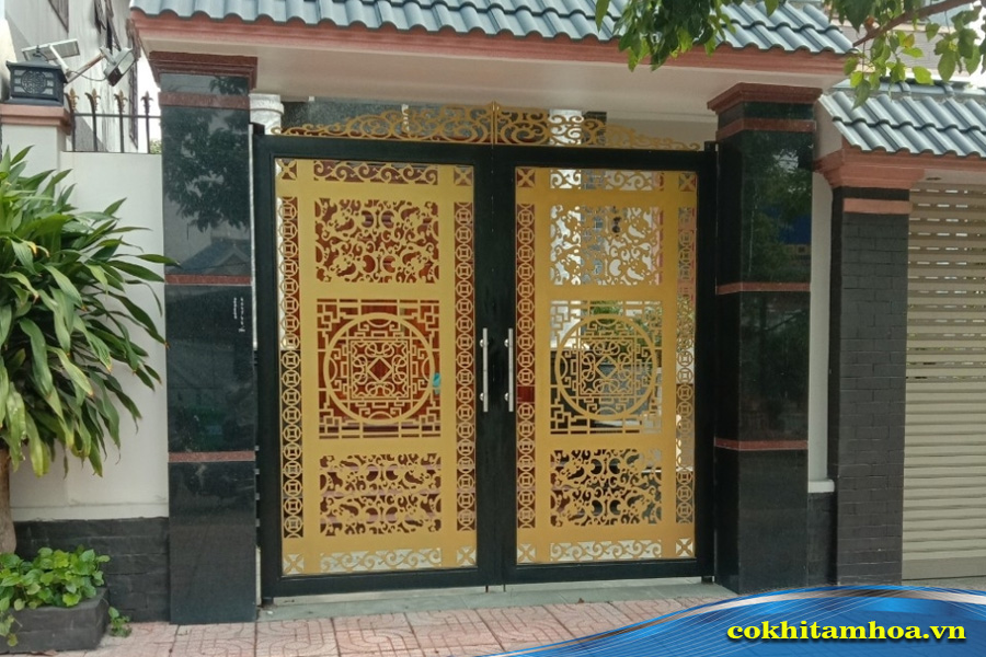 Khái niệm về cổng CNC 2 cánh